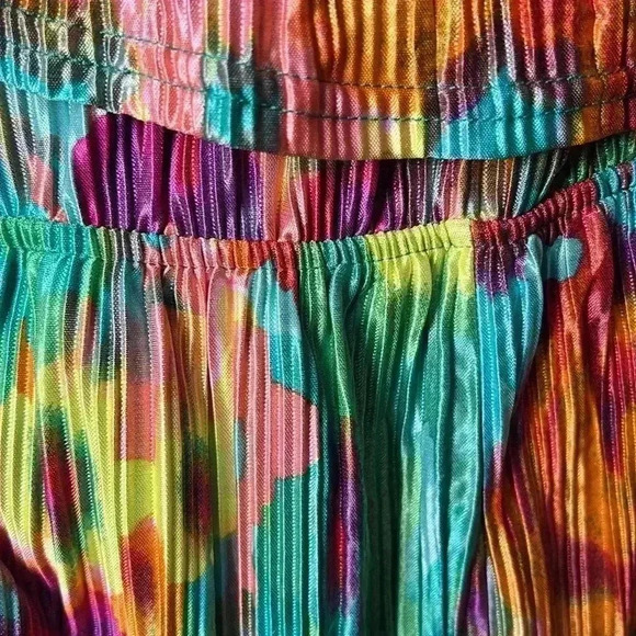 Fashion Nova Yesenia Plisse Strapless Flounce Stretch Romper Size 1X NWT - Picture 11 of 14